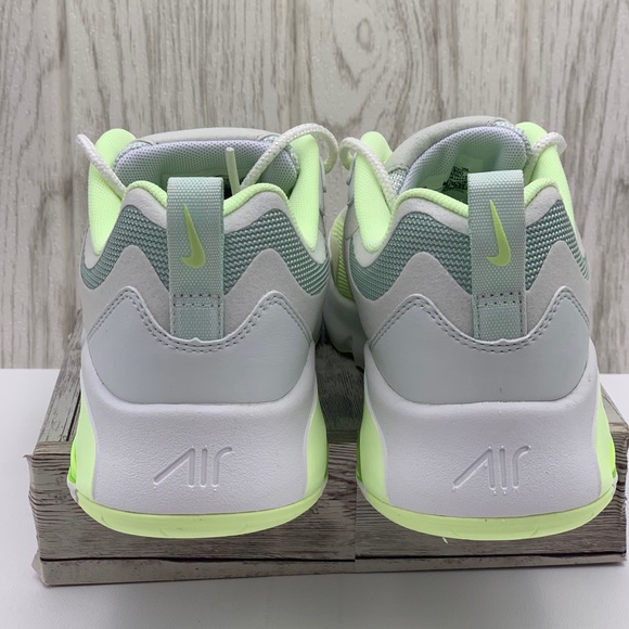 Nike Air Max 200 Pistachio Frost/Black - Picture 4 of 8